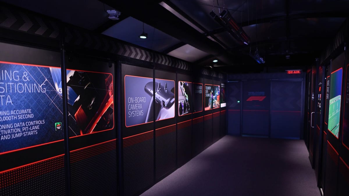 Fotografía que ilustra la noticia: El centro de datos portátil de la F1 que viajó de Monza a Madrid en 24 horas