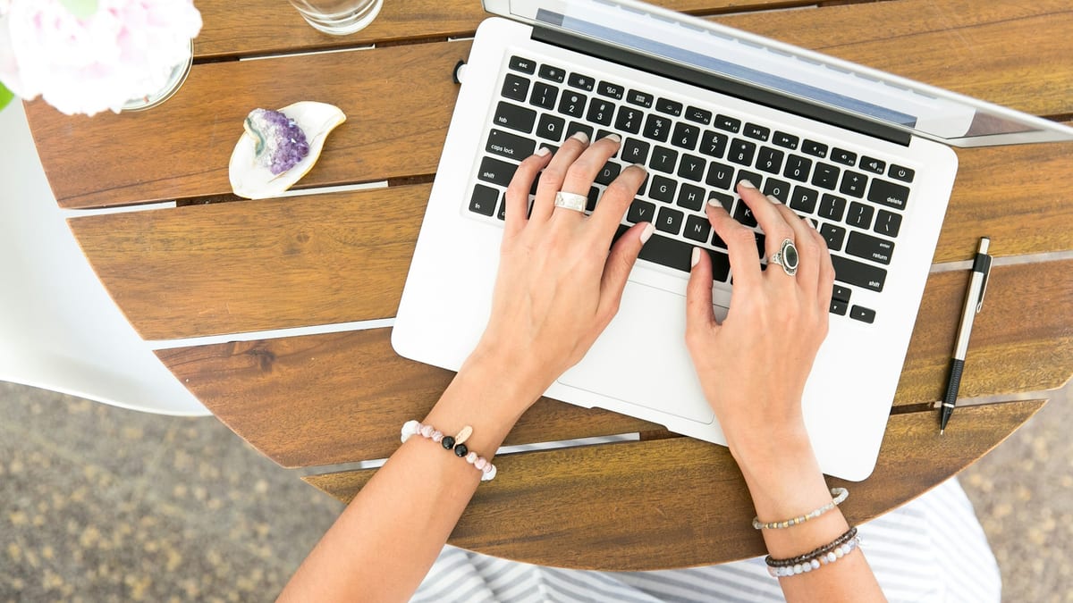 Fotografía que ilustra la noticia: Google lanza AI Edge Foresight, una app de notas con IA que funciona 100% offline en Mac