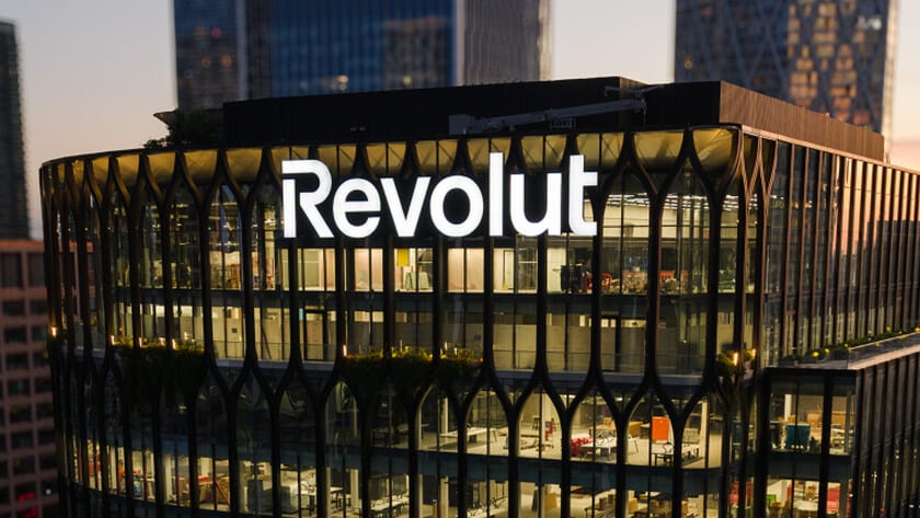 Fotografía que ilustra la noticia: Revolut lanza EURR, su stablecoin anclada al euro, con un despliegue inicial en tres países europeos